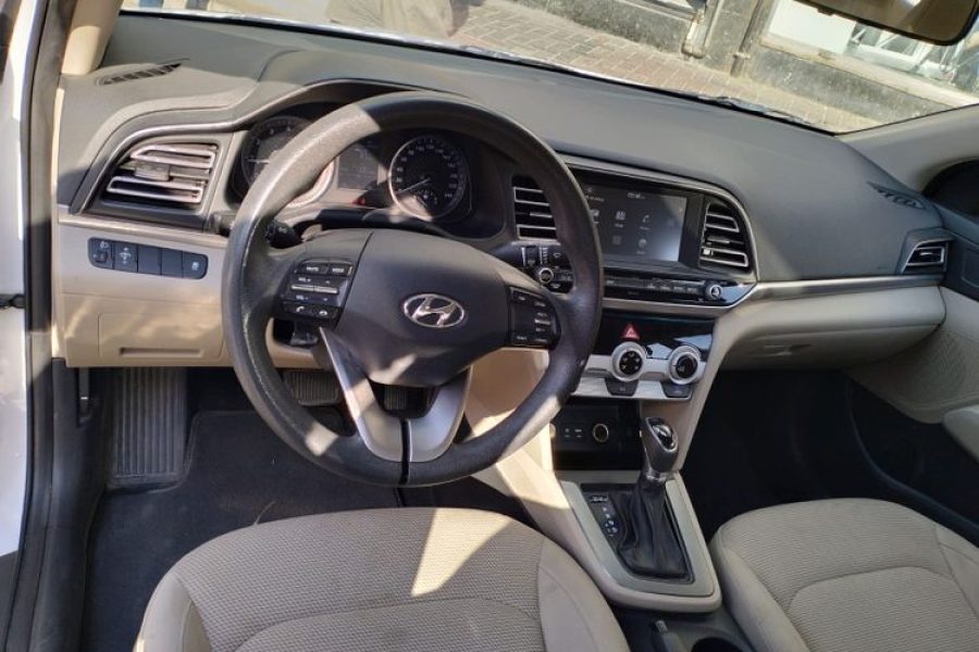 HYUNDAI ELENTRA 2020