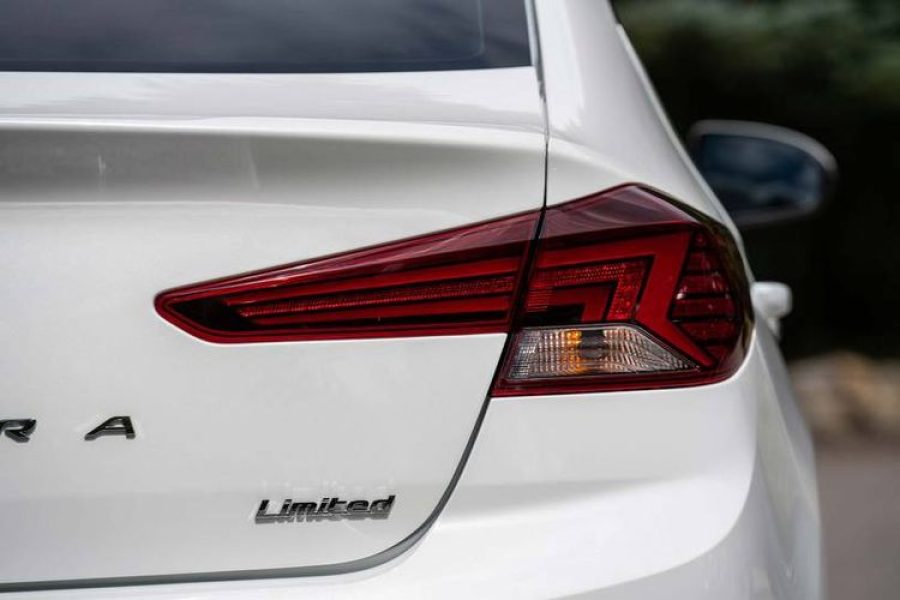 HYUNDAI ELENTRA 2020