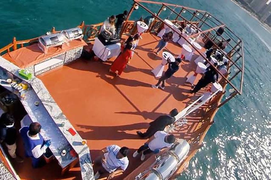 Dhow Cruise Brunch In Dubai – Marina