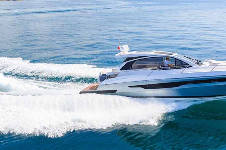 Abu Dhabi Speed Boat Tour